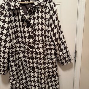 Chic Houndstooth Coat brown and white size 1x
